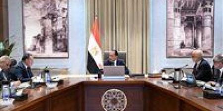 رئيس
الوزراء
يستعرض
الموقف
التنفيذي
لمشروع
المدينة
الطبية
لجامعة
عين
شمس
والإجراءات
المتخذة