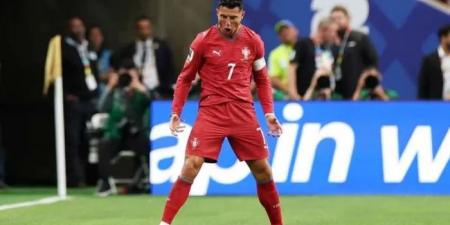 بعد
      خماسية
      أوزبكستان..
      4
      أرقام
      تاريخية
      لكريستيانو
      رونالدو
      مع
      البرتغال
      "في
      كأس
      العالم"