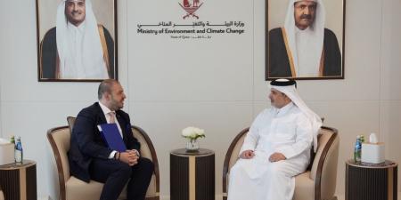 وزير البيئة والتغير المناخي يجتمع مع سفير الاتحاد الأوروبي