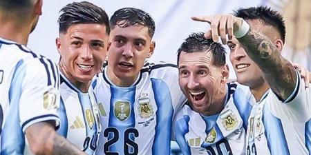 العواصف الرعدية تربك بعثة الأرجنتين قبل مواجهة مصر في كأس العالم 2026