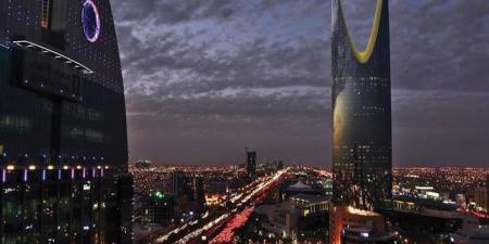 "ريمات
الرياض"
توقع
عقداً
لتطوير
الإعلانات
الخارجية
على
واجهات
المباني