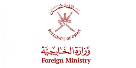 سلطنة عمان تدين التهديدات الصاروخية تجاه المنطقة الجنوبية من السعودية