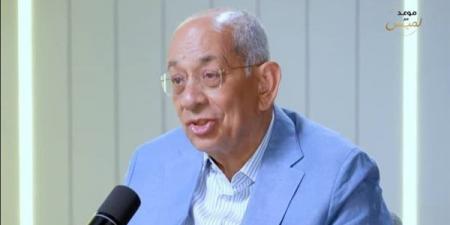 يوسف
      بطرس
      غالي:
      الغربة
      كانت
      كالصحراء
      والعودة
      لمصر
      أعادت
      لي
      الإحساس
      بالبيت
      والناس