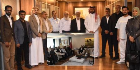 وفد من الجالية اليمنية في تركيا يقدم واجب العزاء بوفاة وفاة سمو الأمير الوالد