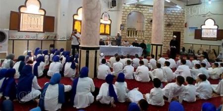 الأطفال يزينون المساجد في فعاليات مبادرة صحح مفاهيمك ببني سويف (صور)