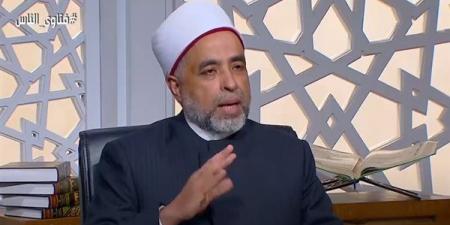 هل
      تصح
      صلاة
      المريض
      على
      الكرسي؟،
      أمين
      الفتوى
      يوضح
      الطريقة
      الصحيحة
      (فيديو)