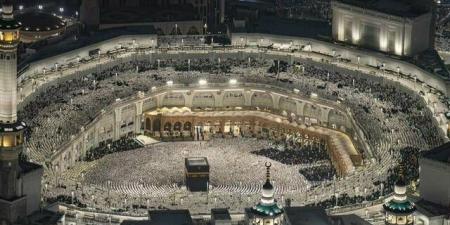 وزارة
الحج:
ارتفاع
القادمين
بتأشيرات
العمرة
22.5%
منذ
انطلاق
موسم
1448هـ