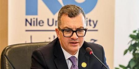 وزير
التخطيط:
آلية
تمويل
مشروعات
البنية
التحتية
نموذج
للتعاون
المثمر
مع
البنك
الدولي
