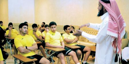 صيفي نادي قطر يوعي الشباب بأهمية الرياضة