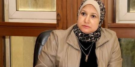 كوثر
محمود
تشكر
الرئيس
السيسي
لتوجيهه
بإعادة
النظر
في
بدلات
وحوافز
التمريض