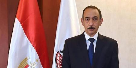 محافظ سوهاج يعدل مواعيد ورديات النظافة لحماية العمال من الموجة الحارة