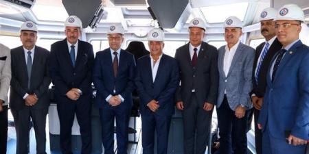 انضمام القاطرة فهمي لأسطول ميناء دمياط بعد انطلاقها من الشركة المصرية لإصلاح السفن