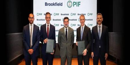بدعم
      من
      PIF..
      صندوق
      تابع
      لـ"بروكفيلد"
      يجمع
      2
      مليار
      دولار
      للاستثمار
      بالشرق
      الأوسط