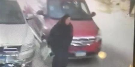 جنوا
      عليها
      مرتين،
      تطورات
      مأساوية
      في
      واقعة
      دهس
      نجل
      طبيب
      شهير
      بالغربية
      لسيدة