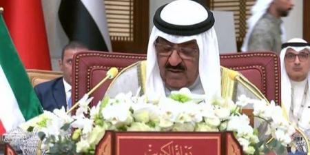 أمير
      الكويت
      يثمن
      موقف
      مصر
      الداعم
      لأمن
      واستقرار
      الدول
      العربية