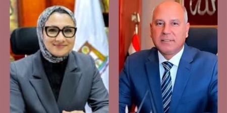 وزير
      النقل
      يبحث
      مع
      محافظ
      الوادي
      الجديد
      دفع
      معدلات
      العمل
      بمشروعات
      الطرق
      الجارية
      والمستقبلية