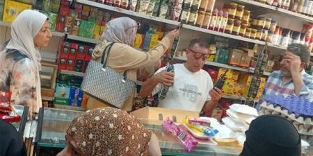 بيطري دمياط يشن حملة مكبرة بـ رأس البر ويعدم أغذية غير صالحة للاستهلاك الآدمي