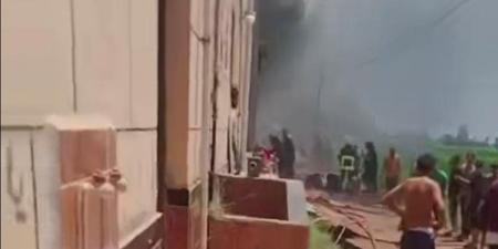 السيطرة
علي
حريق
نشب
بمخزن
أدوات
كهربائية
في
كفر
شكر
بالقليوبية