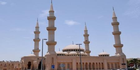 مواقيت
الصلاة،
موعد
أذان
ظهر
الجمعة
في
القاهرة
والمحافظات