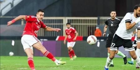 بعد
إعارته
من
الأهلي،
جراديشار
ينضم
إلى
معسكر
سيراميكا
اليوم