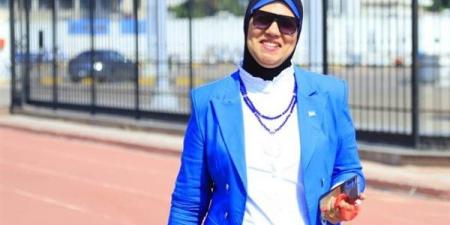 فهيم
      عمر
      وهيام
      بركة
      يقتربان
      من
      العمل
      في
      اللجنة
      الفنية
      للحكام