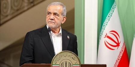 الرئيس
الإيراني:
علينا
السعي
إلى
إرغام
العدو
على
الالتزام
بما
وقع
عليه