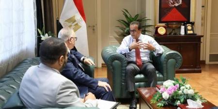 وزير
      الصحة
      يكشف
      عن
      خطة
      جديدة
      للوقاية
      من
      السكري
      بالتعاون
      مع
      جامعة
      هارفارد