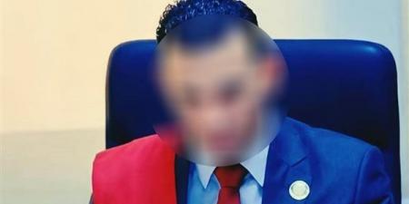 بعد
إحالة
منتحل
صفة
عضو
بمجلس
الدولة
للمحاكمة..
تعرف
على
العقوبات
المتوقعة
للمتهمين