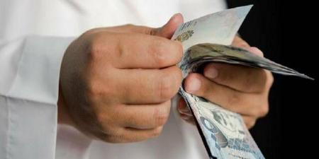 "ملان"
تعتزم
دمج
أسهمها
بعد
انخفاض
سعر
السهم
عن
الحد
الأدنى
المطلوب