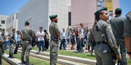 عسكرة
الجامعات
الإسرائيلية..
الموساد
والشاباك
يجندان
العملاء
داخل
قاعات
الدراسة..
والمؤسسات
الأكاديمية
تتحول
إلى
أذرع
للاستخبارات
وتبرير
جرائم
الحرب
وملاحقة
الطلاب
الفلسطينيين