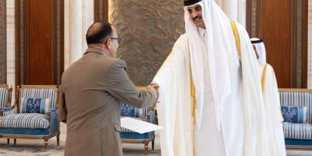 سمو الأمير يتسلم أوراق اعتماد خمسة سفراء جدد