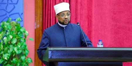 اليوم،
      البحوث
      الإسلامية
      يعقد
      الصالون
      الثقافي
      الشهري
      حول
      كتاب
      "فرقان
      القرآن"