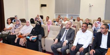 وزير العمل: سلامة العامل وصون أدوات الإنتاج هدفان متلازمان