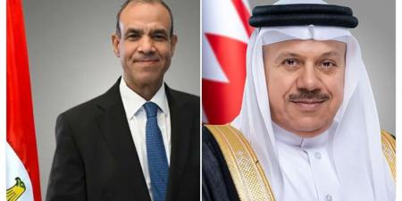 وزيرا خارجية البحرين ومصر يبحثان جهود حماية الملاحة في مضيق هرمز