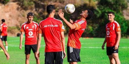بالصفقات الجديدة، الأهلي يواجه بدلونا اليوم في أولى مبارياته بمعسكر إسبانيا