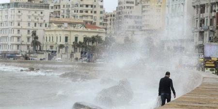 من قبلة أهل إيجيبت إلى متنفس الغلابة، الأرصاد تحذر المصطافين من ثورة 7 شواطئ