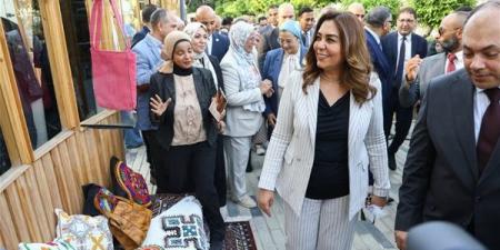 وزيرة التنمية المحلية والبيئة تشارك في افتتاح فعاليات «بازار صعيد مصر» لدعم الحرف التراثية واليدوية