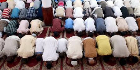 موعد أذان العشاء اليوم الخميس 20 - 8 - 2026 في القاهرة والمحافظات