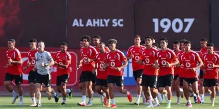 الأهلي يختتم تدريباته استعدادا لمباراة الشرقية إنبي في الدوري الممتاز
