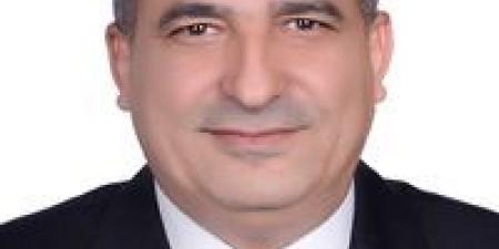 الدكتور أحمد خورشيد اختار الزراعة لخدمة الوطن