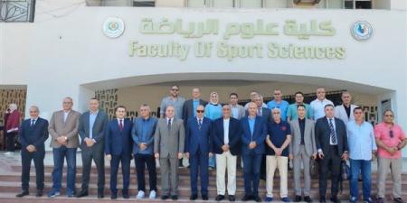رئيس جامعة المنصورة يترأس اجتماع مجلس كلية علوم الرياضة
