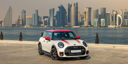 MINI John Cooper Works بثلاثة أبواب – راحة يومية بطابع جريء