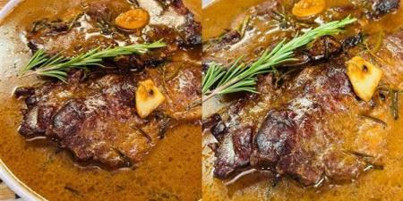 طريقة عمل ستيك اللحم بالبيبر صوص