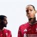 ليفربول
يعلن
قميصه
الأساسي
لموسم
2026/2027..
صور