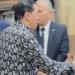 مصطفى
كامل
يساند
هاني
عبد
الكريم
في
عزاء
والده
بمسجد
الحامدية
الشاذلية