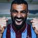 راتب
      ضخم
      ونسبة
      بيع
      القمصان،
      محمد
      صلاح
      يقترب
      من
      هذا
      النادي
      بعد
      موافقة
      وكيله