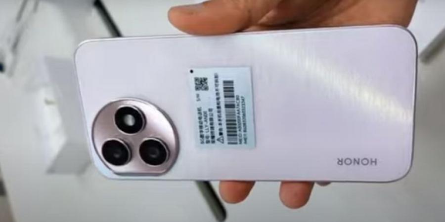 Honor تكشف عن هاتف خارق شبيه Iphone