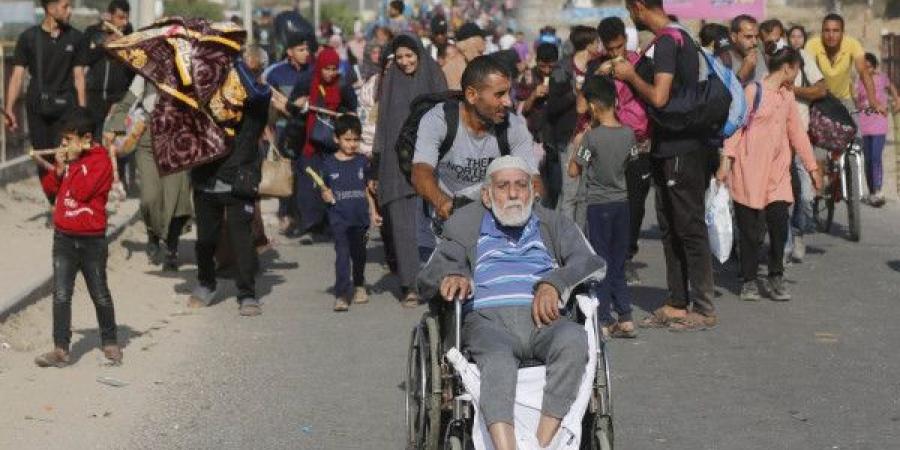 (أسوشيتد برس): نزوح نحو 140 ألفاً منذ استئناف الحرب على غزة