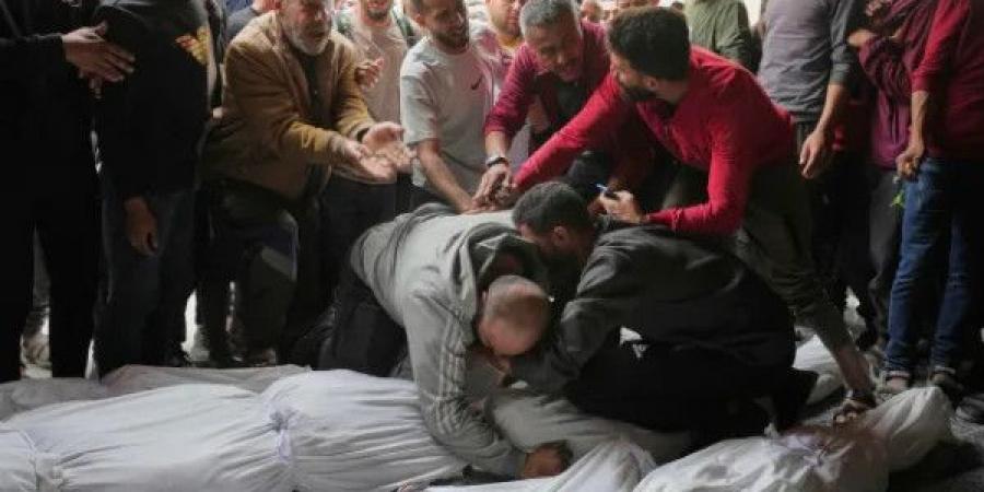 شهداء ومصابون في قصف الاحتلال أنحاء متفرقة بمدينة غزة