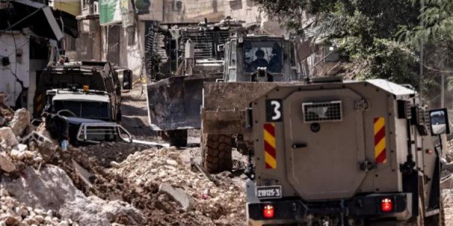 عدوان الاحتلال على طولكرم ومخيميها يدخل يومه 101: هدم مبانٍ وسط عمليات تجريف ونزوح